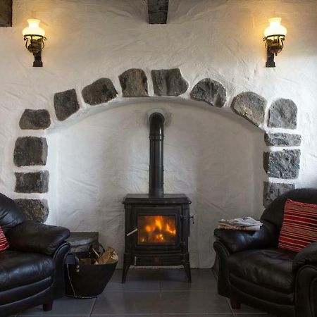 Dunguaire Thatched Cottages Galway Exterior photo